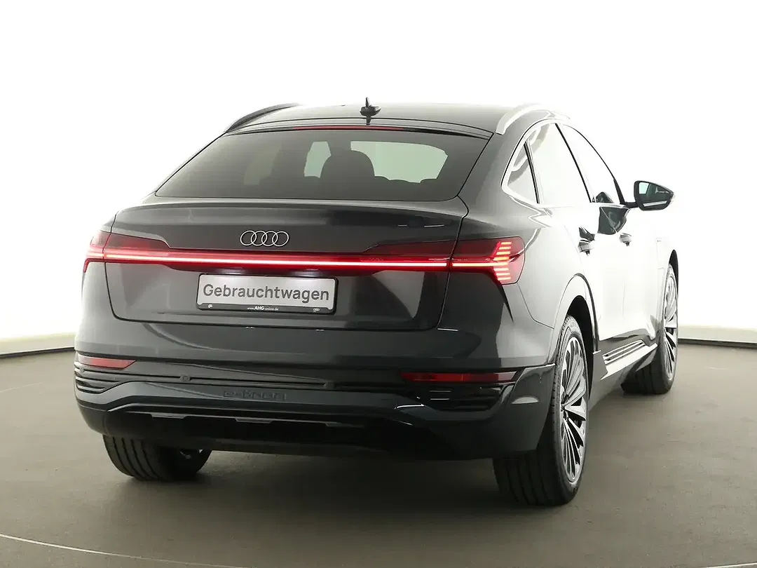 Audi Q8 50 e-tron quattro Sportback advanced - Thumbnail 6