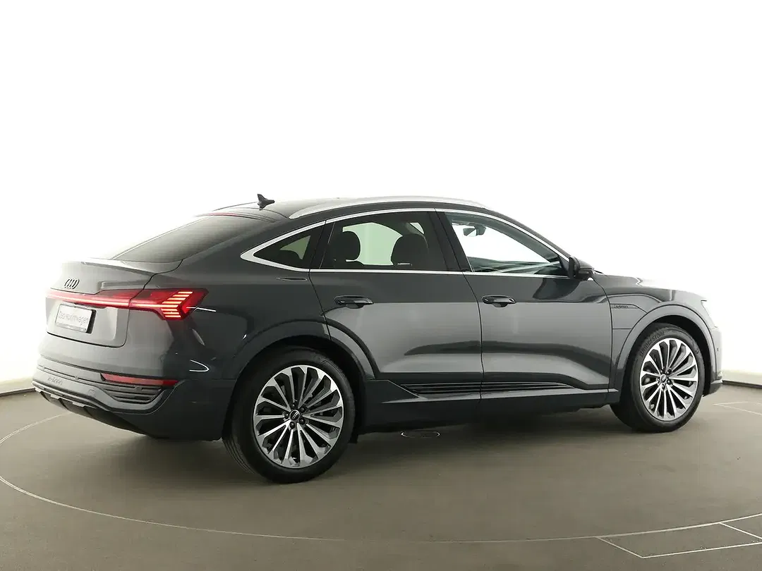 Audi Q8 50 e-tron quattro Sportback advanced - Thumbnail 7