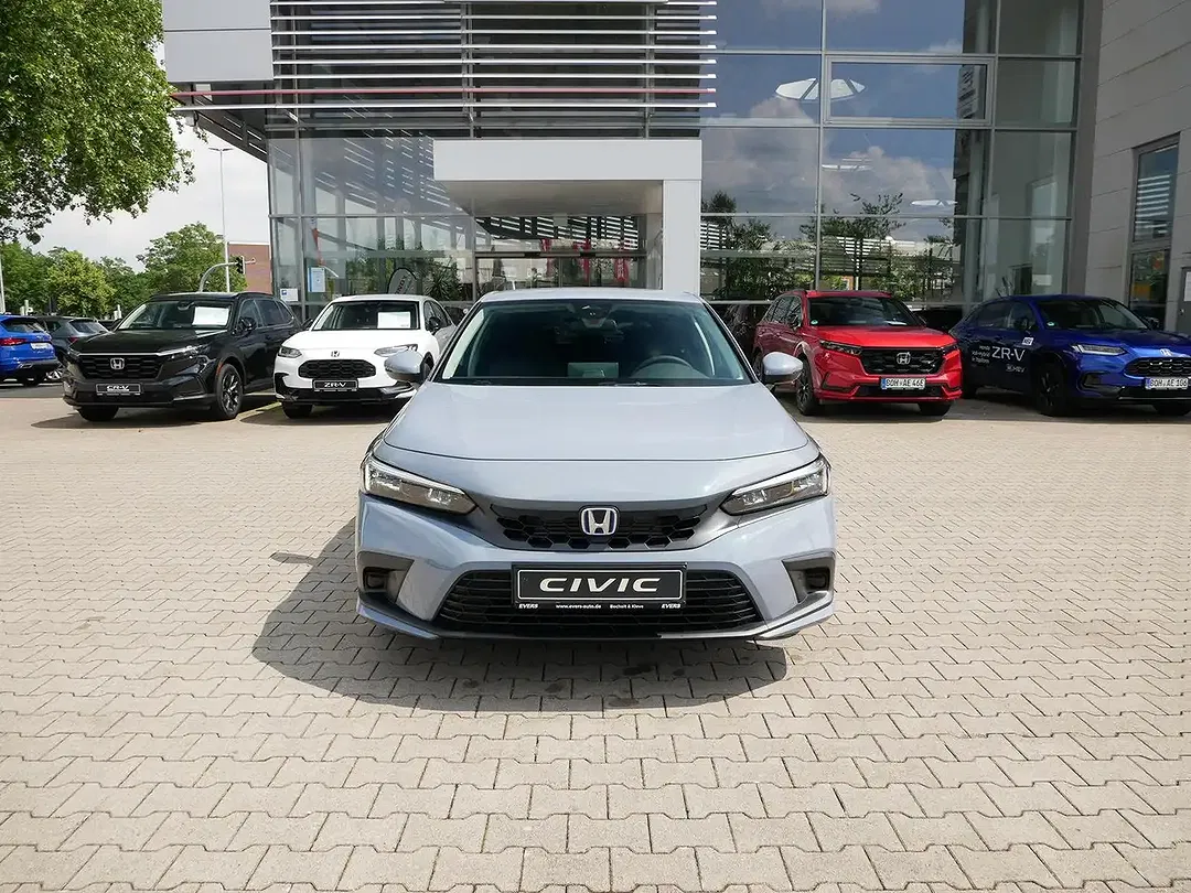 Honda Civic e:HEV Elegance - Thumbnail 3