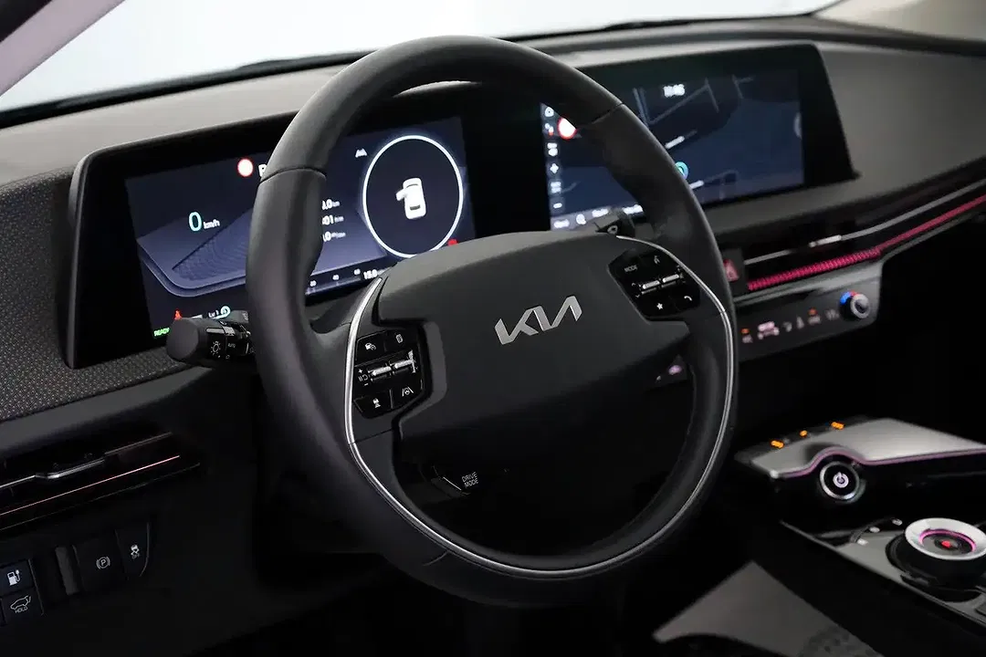 Kia EV6 Business Plus - Thumbnail 16