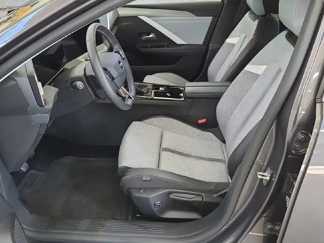 Opel Astra Elegance - Thumbnail 9