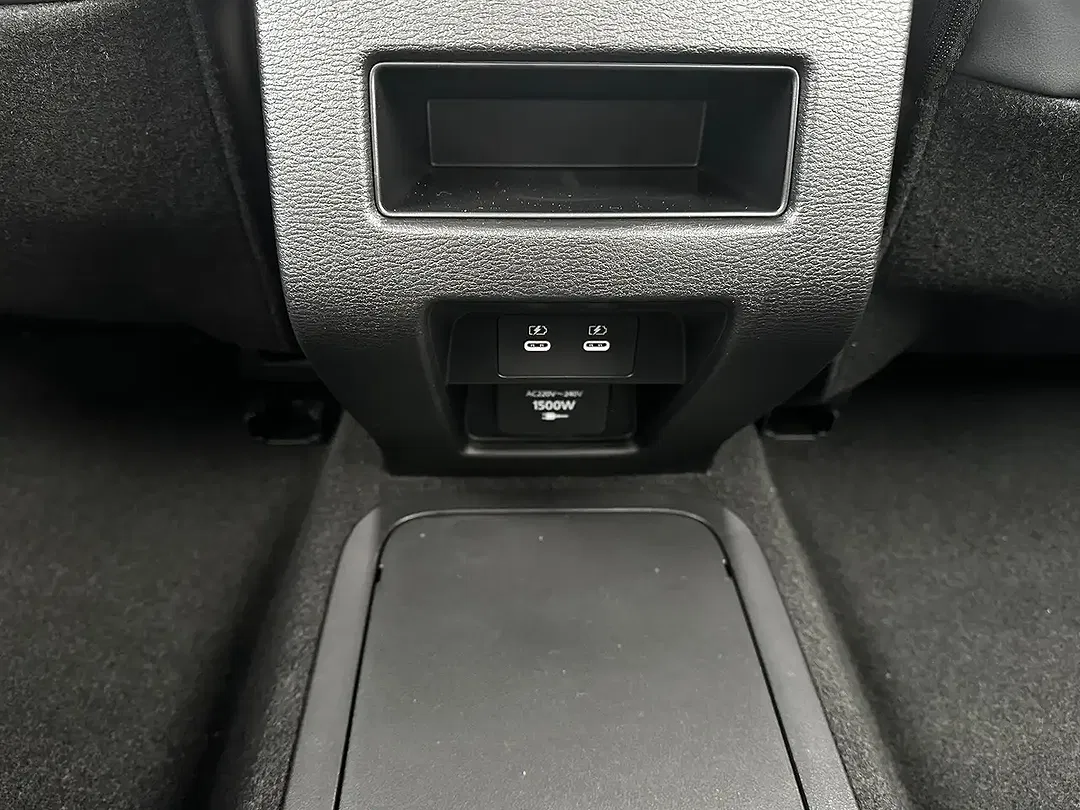 Mitsubishi Outlander 2.4 PHEV Diamant Plus - foto 20