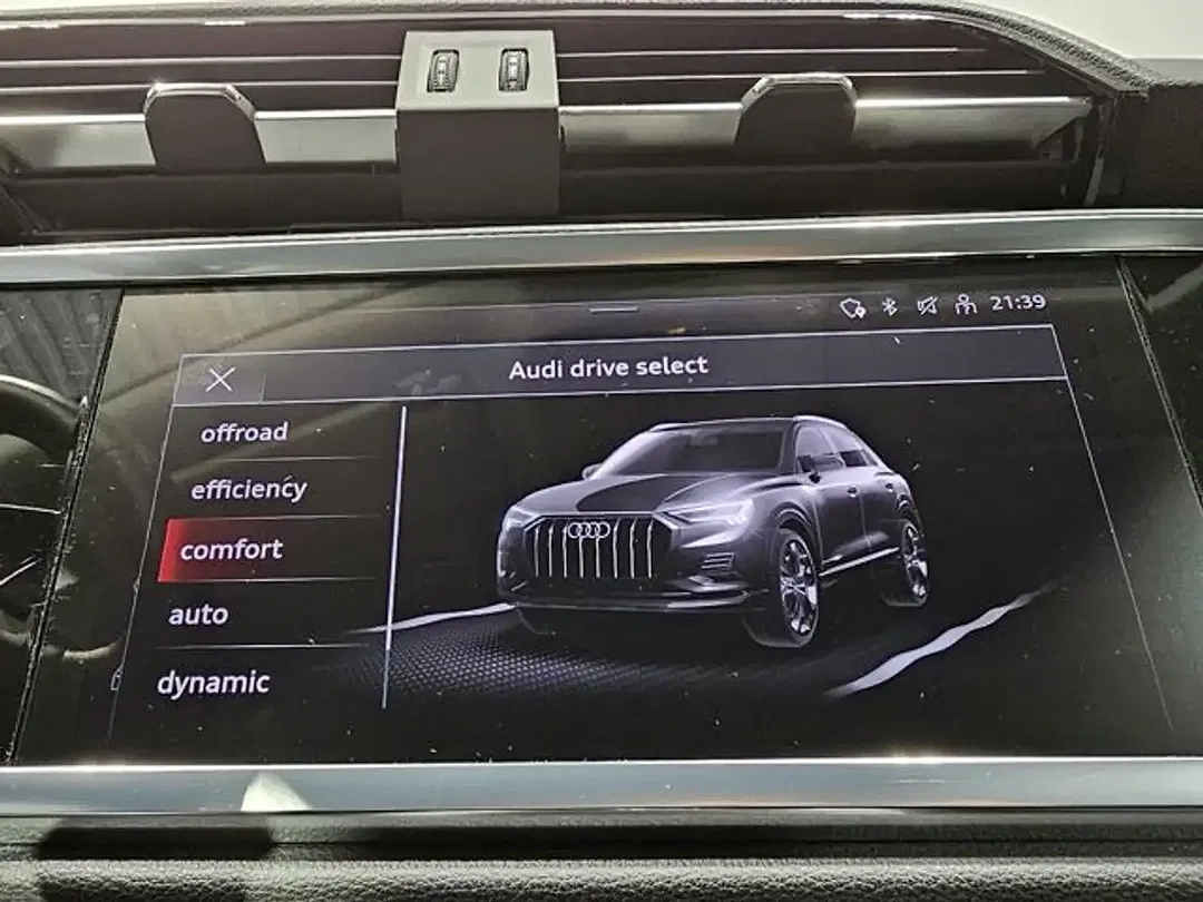 Audi Q3 35 TFSI sport plus - Thumbnail 24