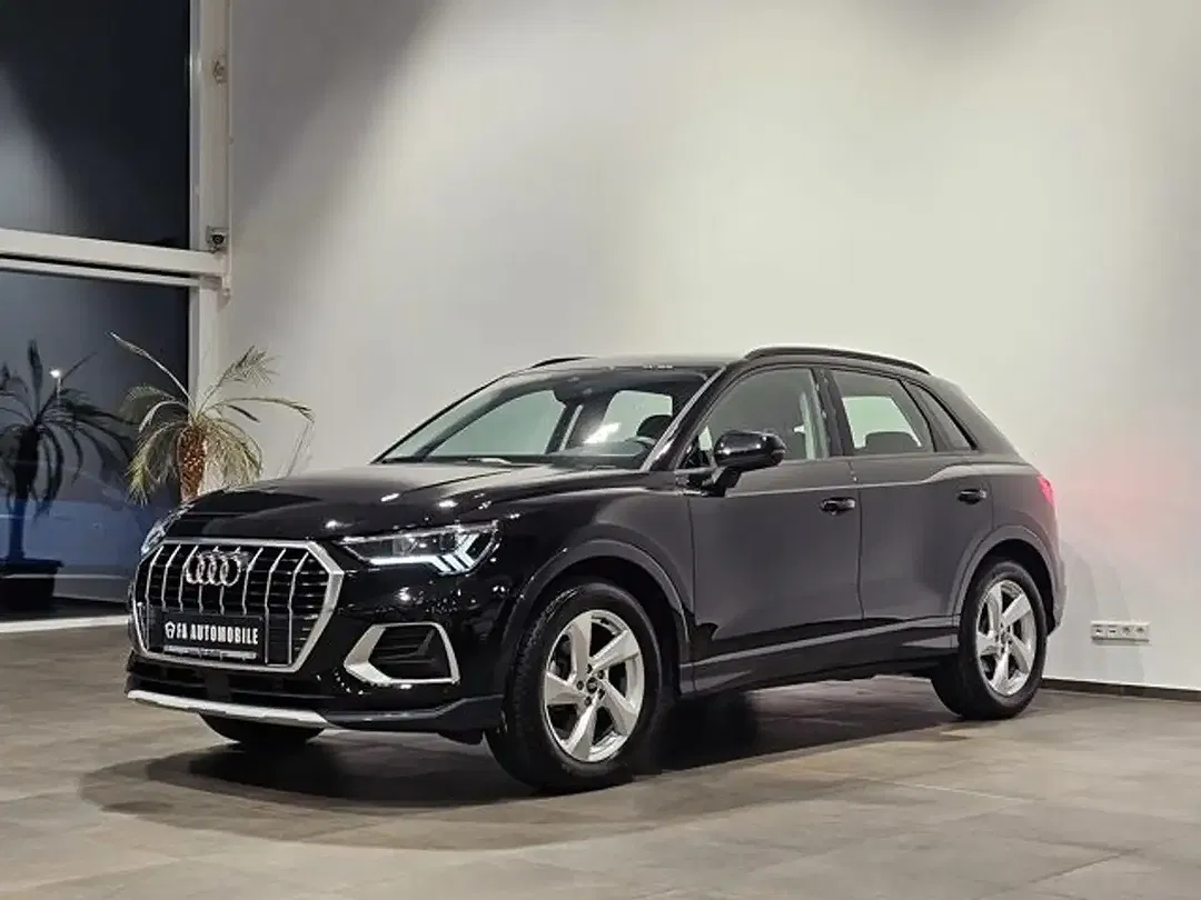 Audi Q3 35 TFSI sport plus - Thumbnail 3
