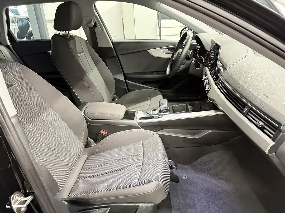 Audi A4 35 TDI S tronic Avant - Thumbnail 14