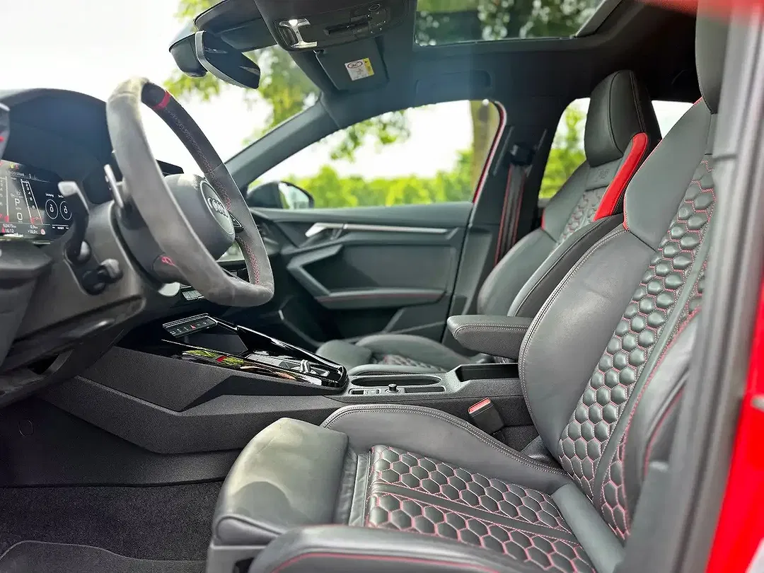 Audi RS3 quattro RS Sportback - Thumbnail 14