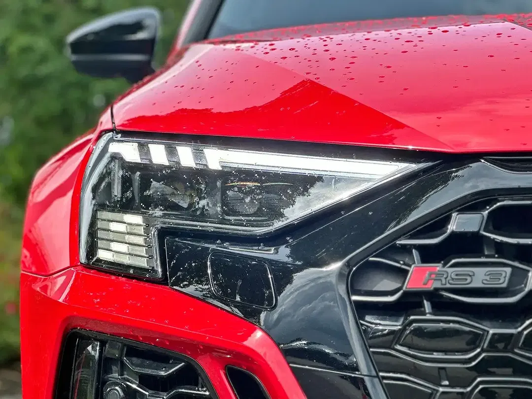 Audi RS3 quattro RS Sportback - Thumbnail 3