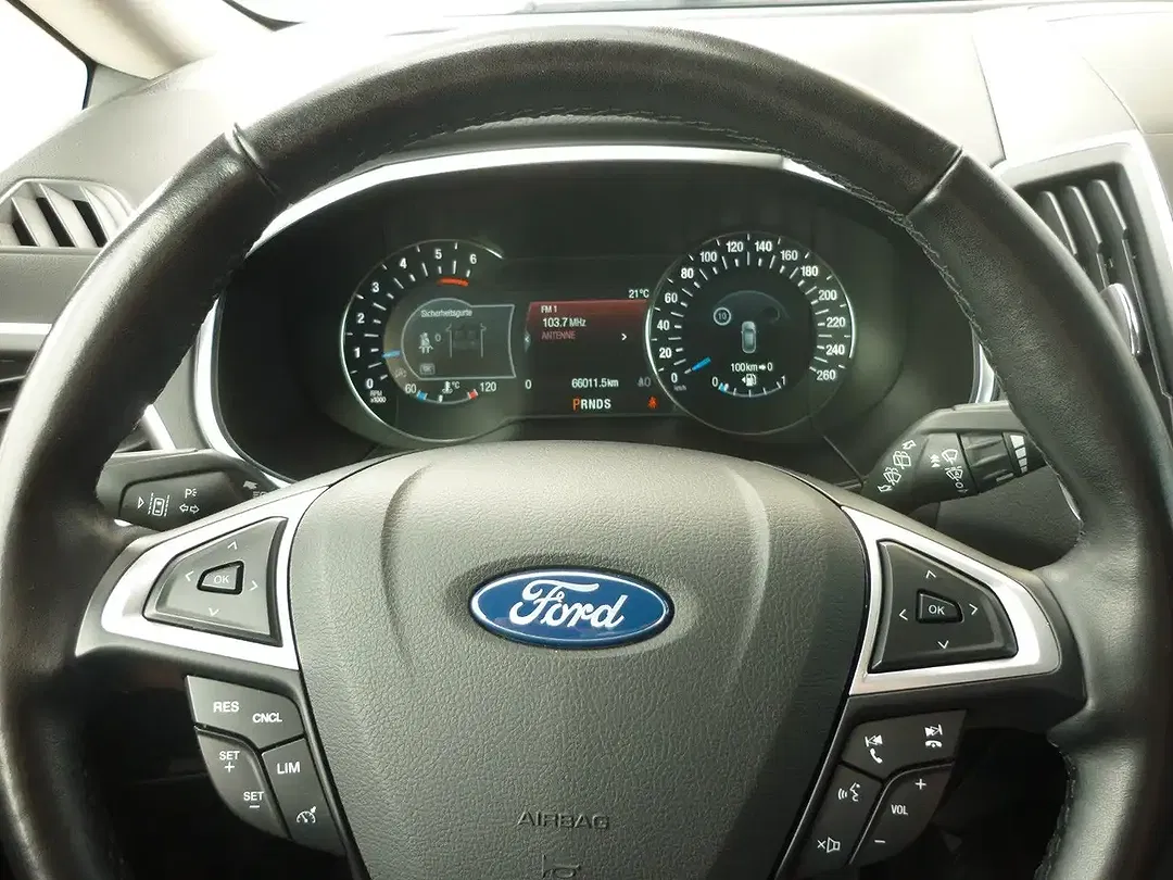 Ford S-Max Titanium - Thumbnail 13