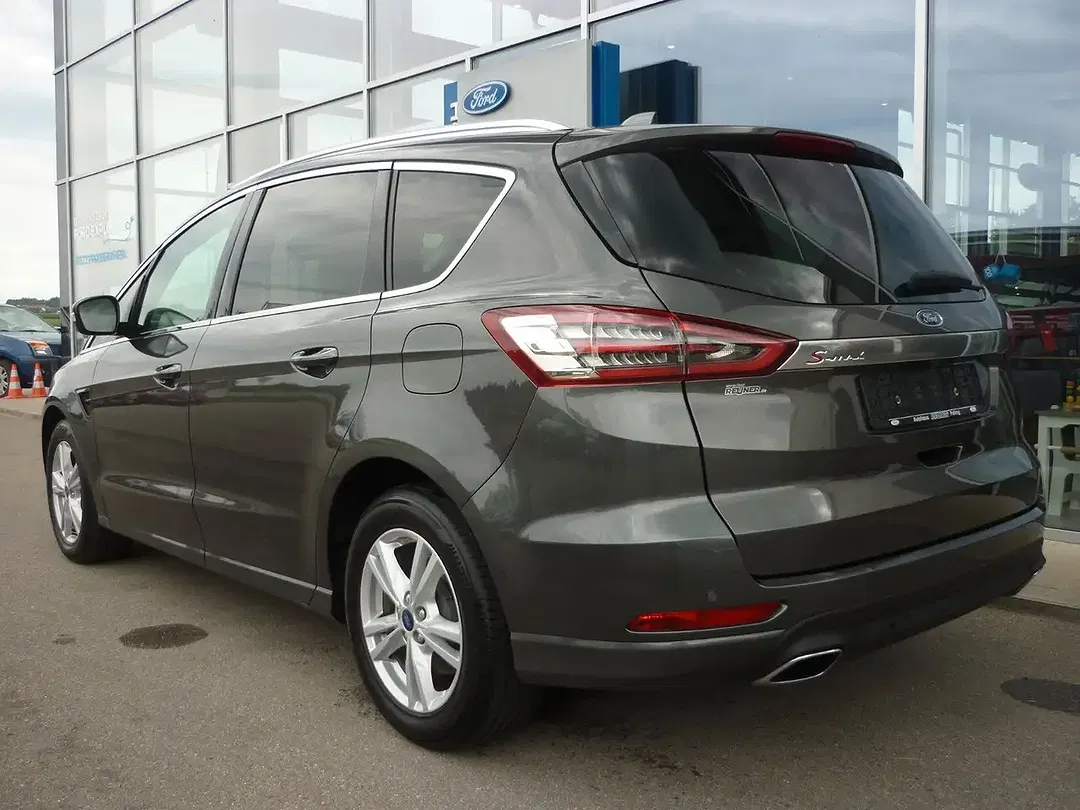 Ford S-Max Titanium - Thumbnail 6