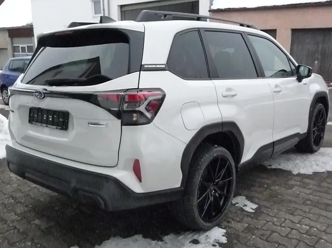 Subaru Forester 2.0 Lineartronic Exclusive - foto 2