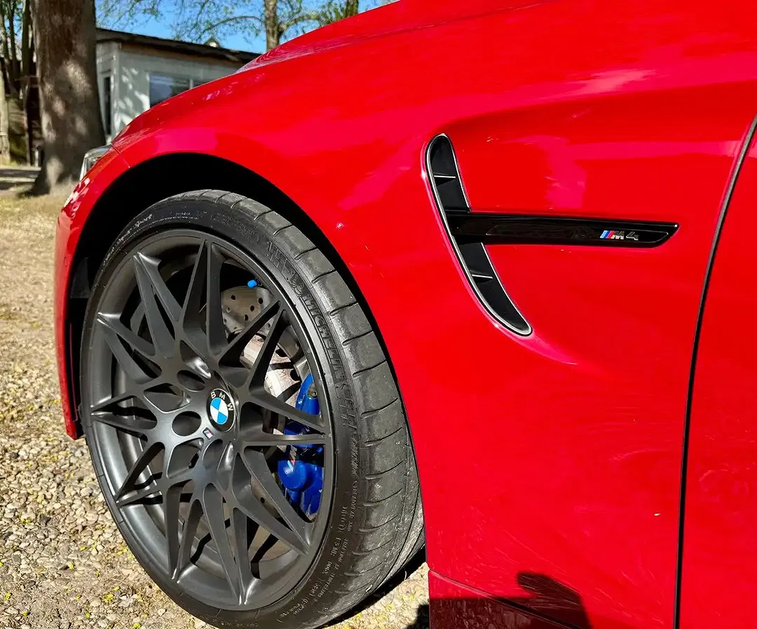 BMW M4 - foto 15