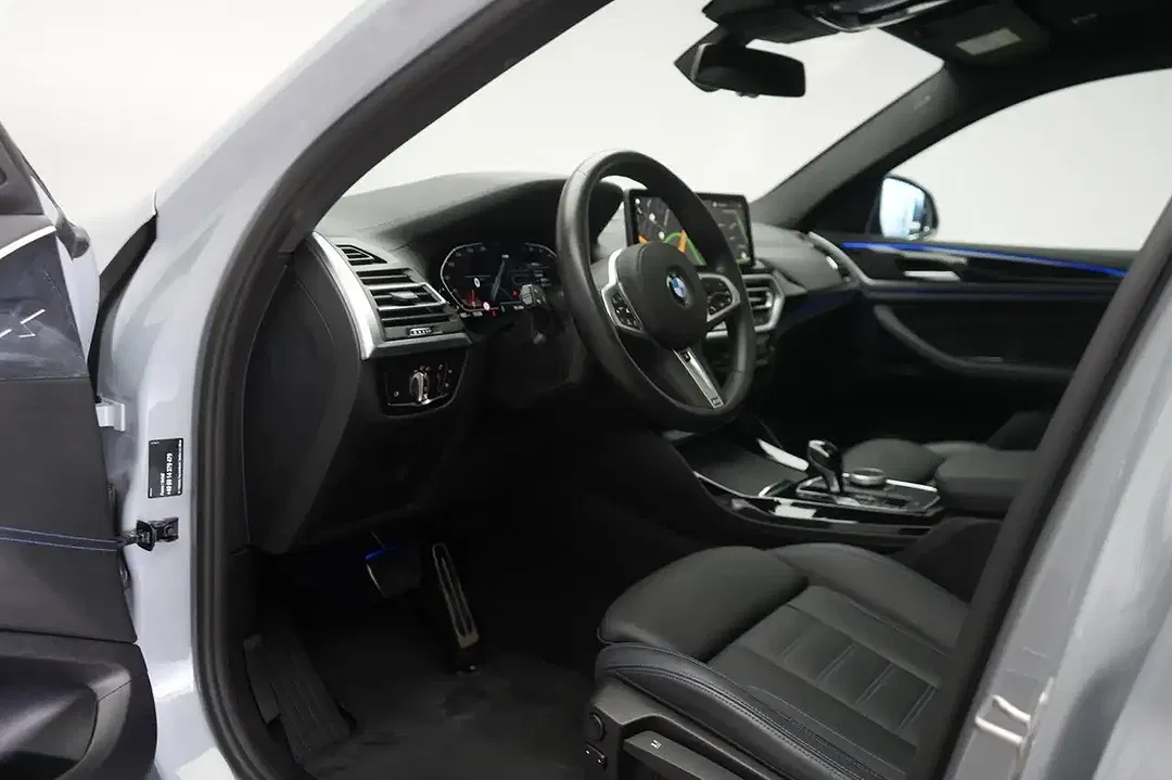 BMW X4 xDrive M Sport - Thumbnail 11