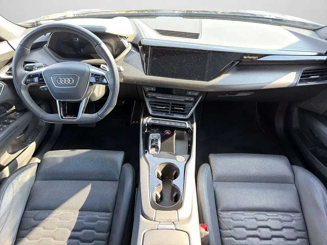 Audi RS e-tron GT Matrix LED - Thumbnail 3