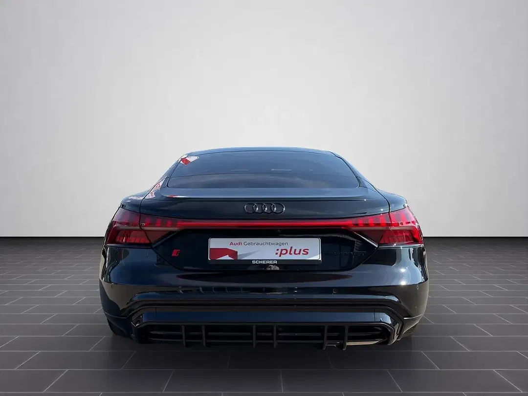 Audi RS e-tron GT Matrix LED - Thumbnail 6