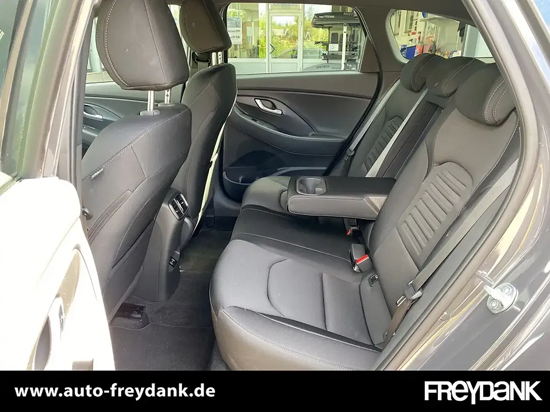 Hyundai i30 1.0 T-GDI DCT cw Advantage - Thumbnail 11