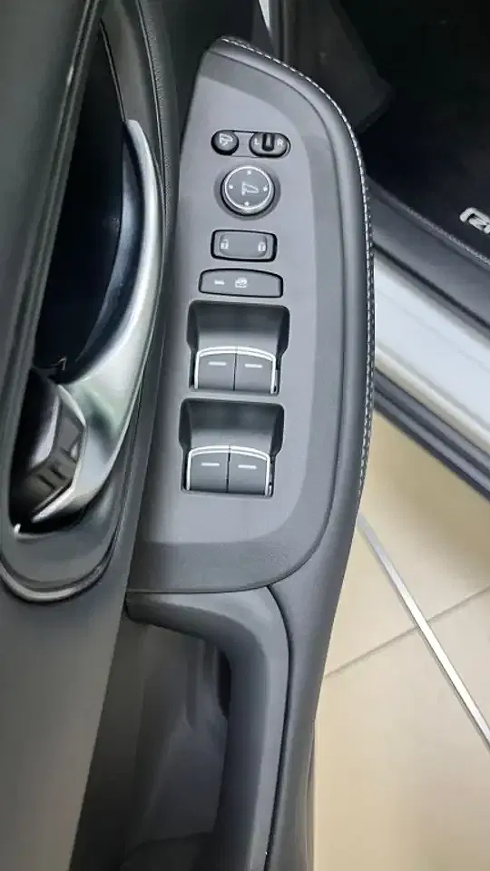 Honda ZR-V 2.0 e:HEV i-MMD Hybrid Elegance - Thumbnail 8