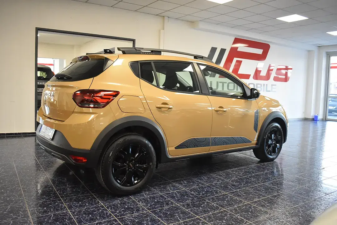 Dacia Sandero TCe Stepway Extreme - Thumbnail 1