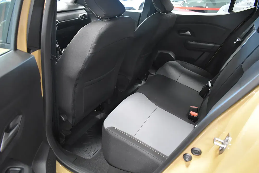 Dacia Sandero TCe Stepway Extreme - Thumbnail 12