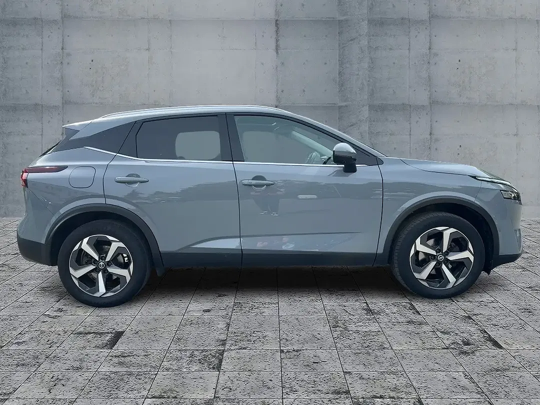 Nissan Qashqai 1.3 DIG-T Limited Edition - Thumbnail 3