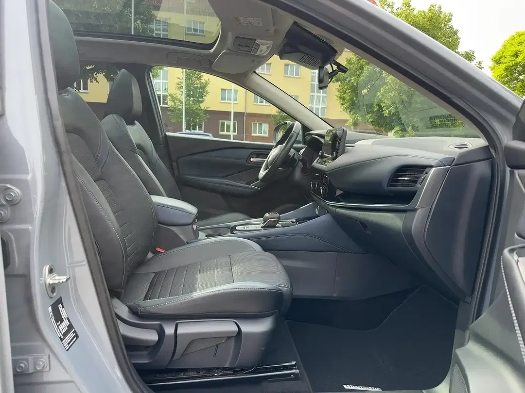 Nissan Qashqai 1.3 DIG-T Limited Edition - Thumbnail 9