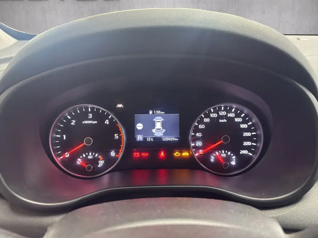 Kia Sportage Vision - Thumbnail 8