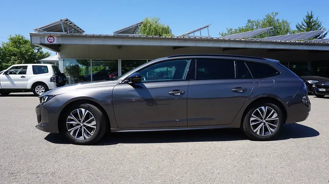 Peugeot 508 225 e-EAT8 PHEV Allure Pack SW - Thumbnail 4