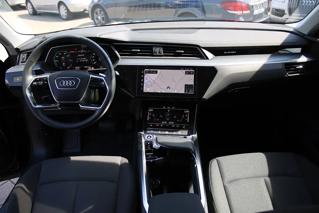Audi e-tron 50 quattro Base - Thumbnail 16