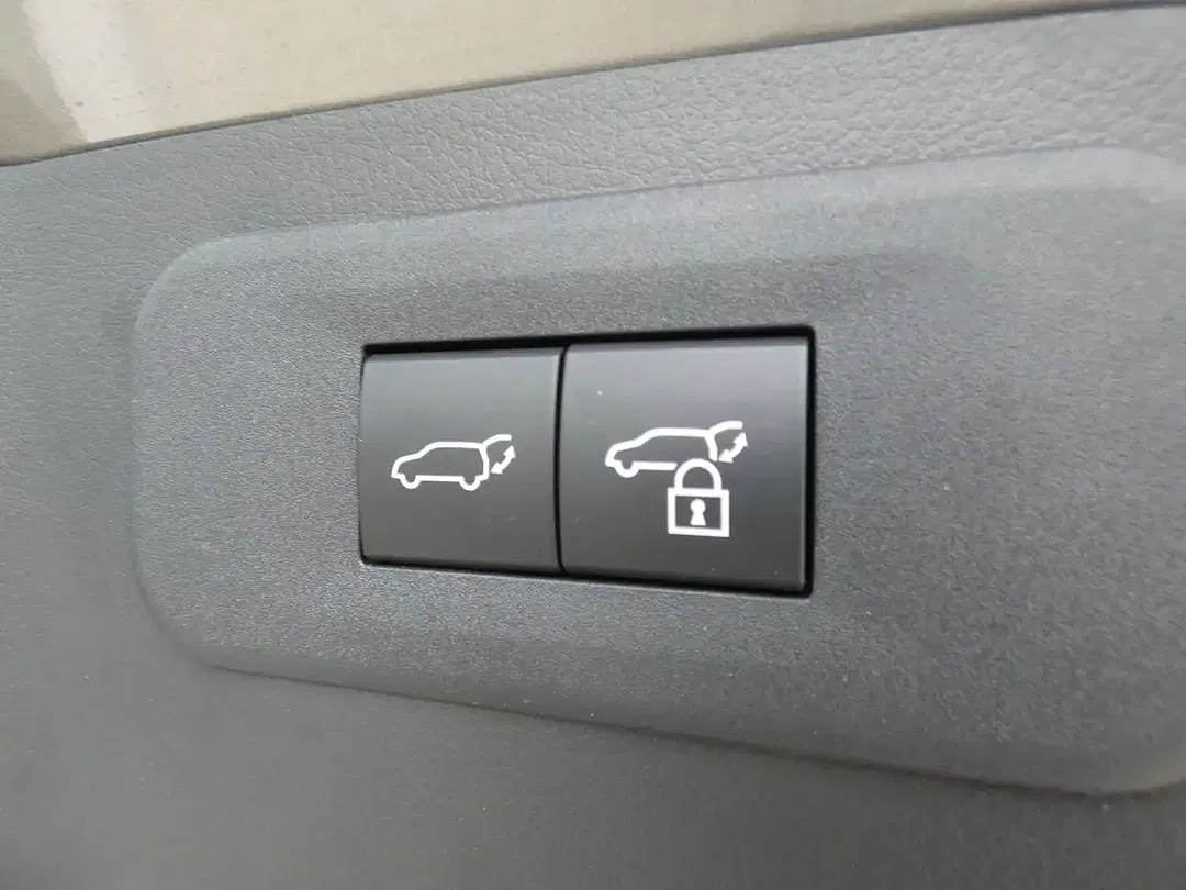 Lexus NX 350h Business Line - Thumbnail 13