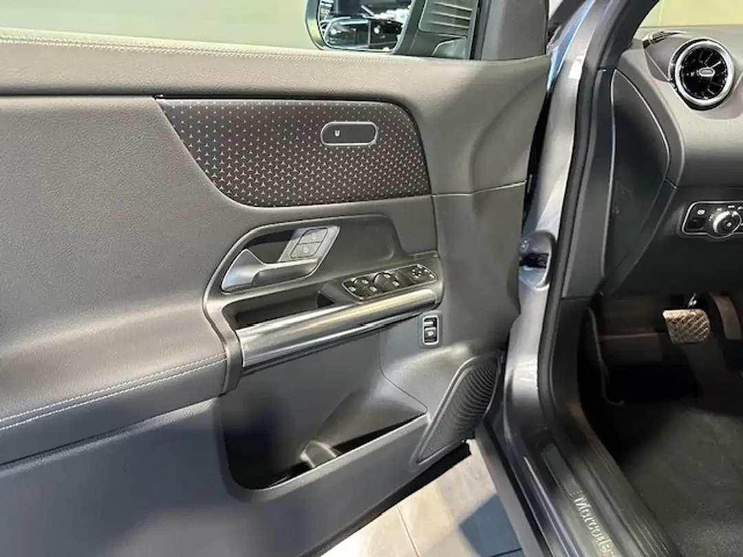 Mercedes-Benz GLA 200 Progressive - Thumbnail 12