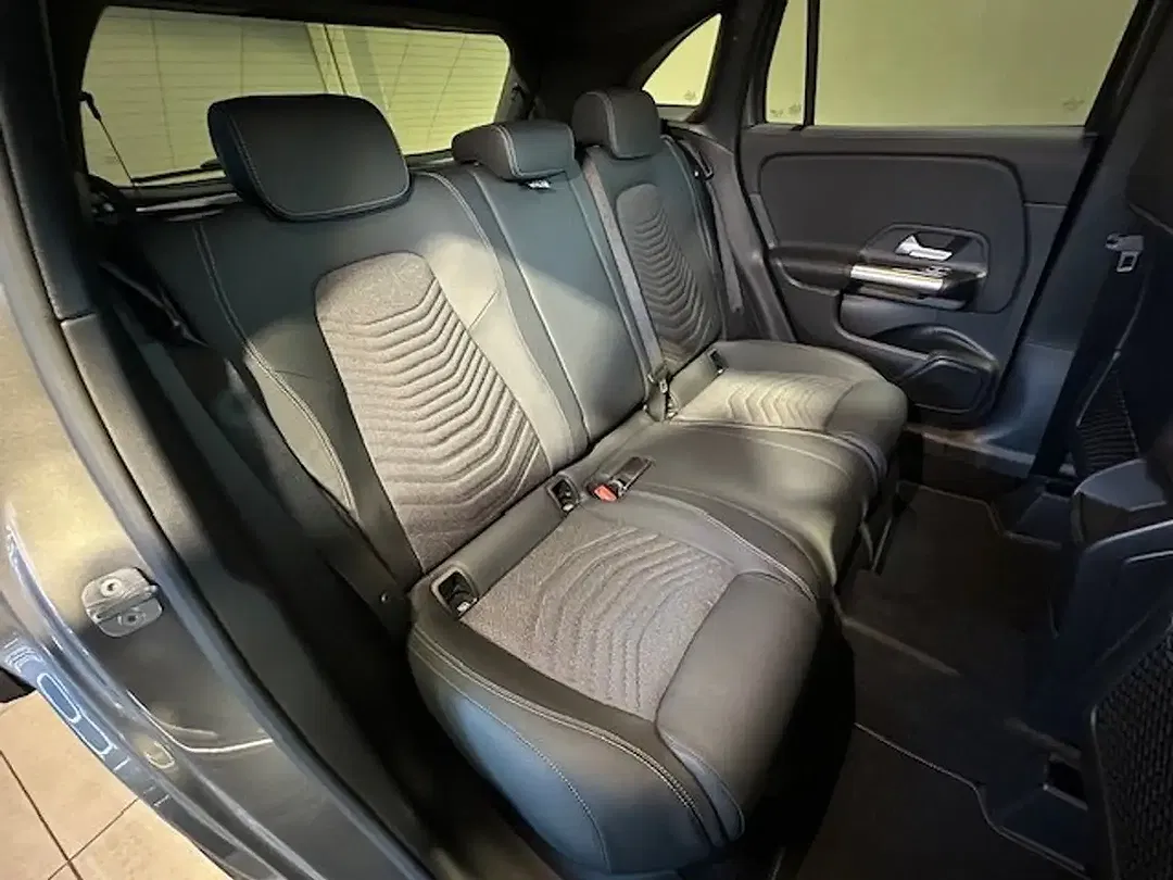 Mercedes-Benz GLA 200 Progressive - Thumbnail 8