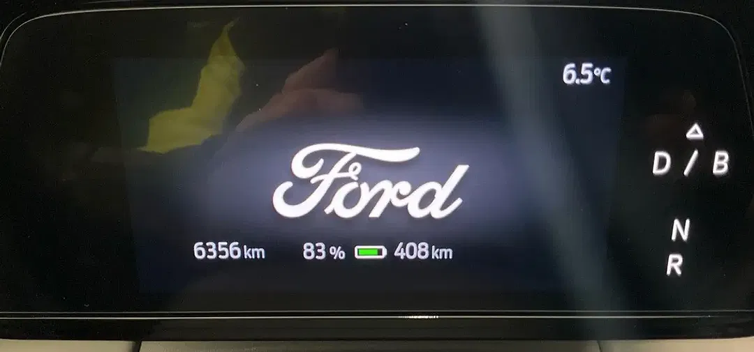 Ford Capri Premium - Thumbnail 4