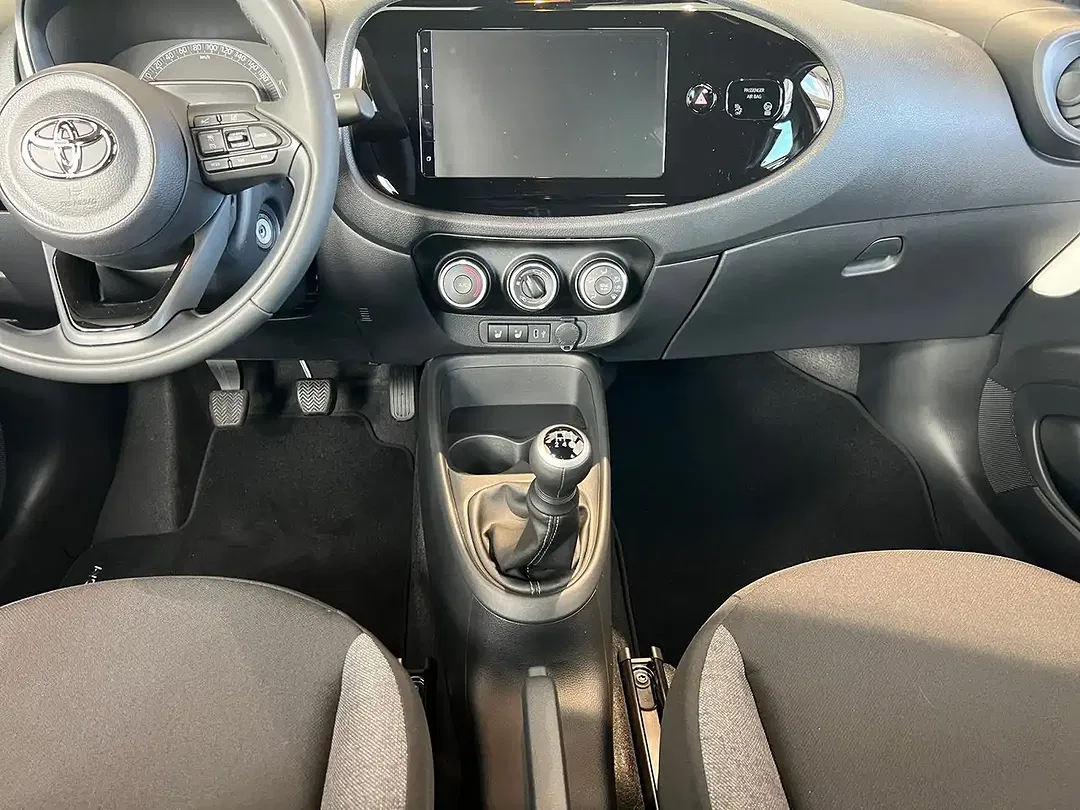 Toyota Aygo Business Edition - Thumbnail 9
