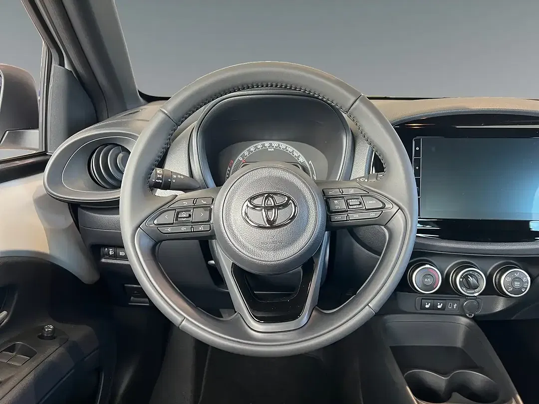 Toyota Aygo Business Edition - Thumbnail 10