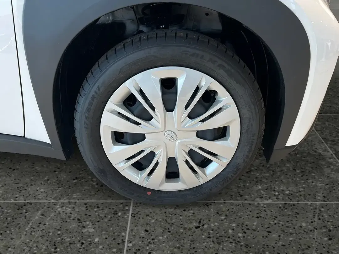Toyota Aygo Business Edition - Thumbnail 12