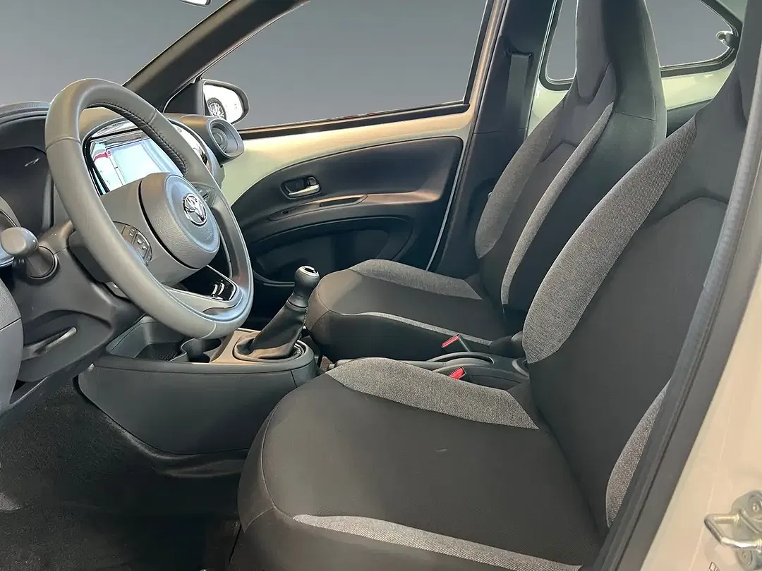 Toyota Aygo Business Edition - Thumbnail 7