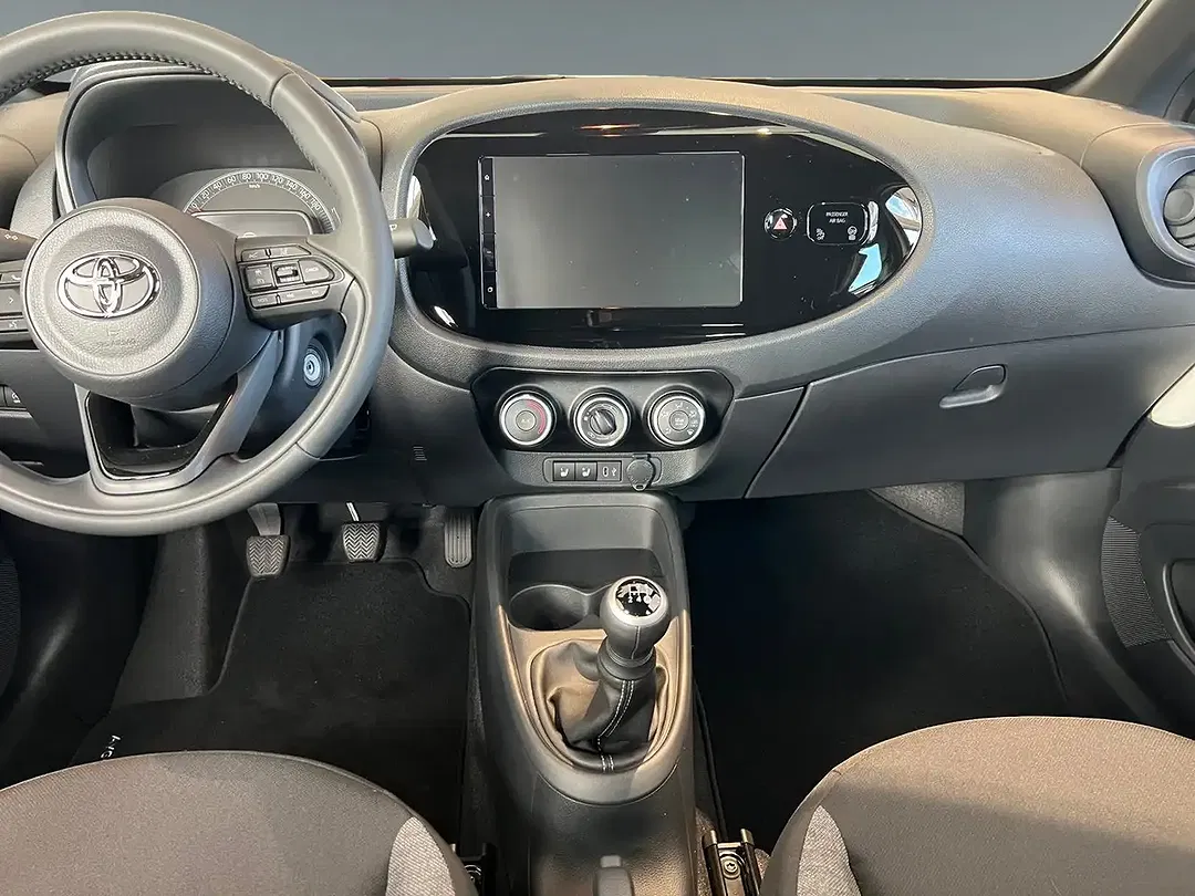 Toyota Aygo Business Edition - Thumbnail 8