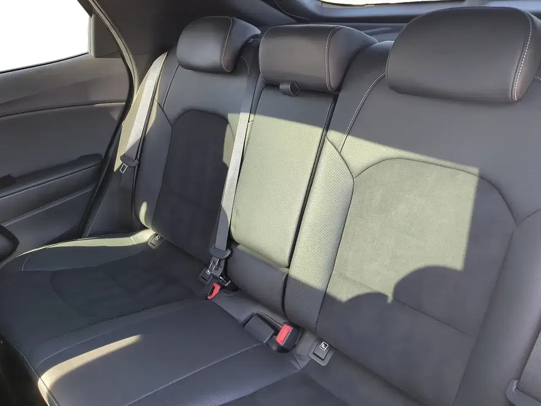 Kia XCeed 1.5 - Thumbnail 9