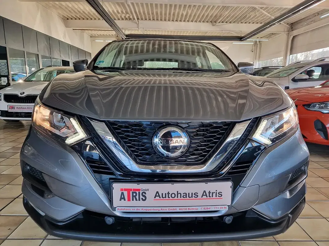 Nissan Qashqai - foto 1