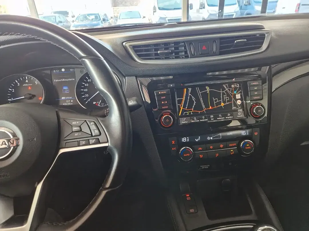Nissan Qashqai - Thumbnail 10