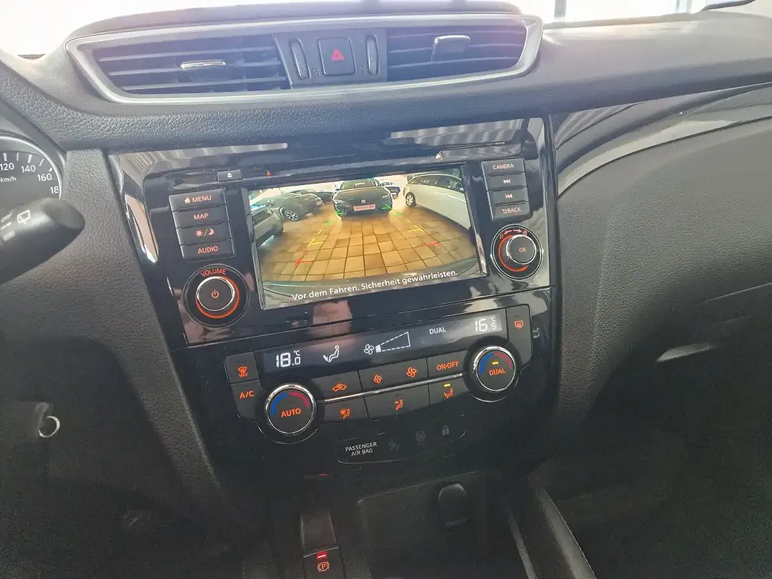 Nissan Qashqai - foto 11