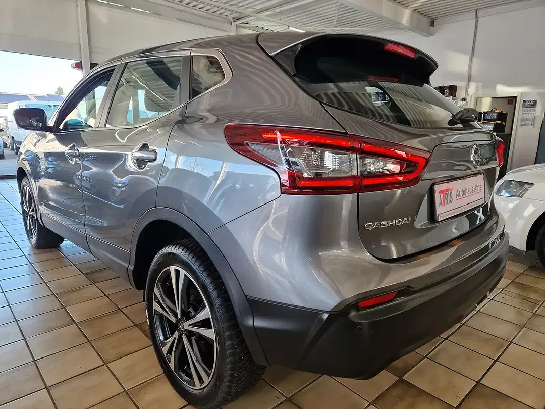 Nissan Qashqai - Thumbnail 4