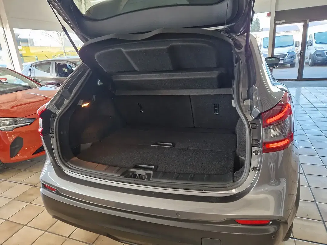 Nissan Qashqai - Thumbnail 7
