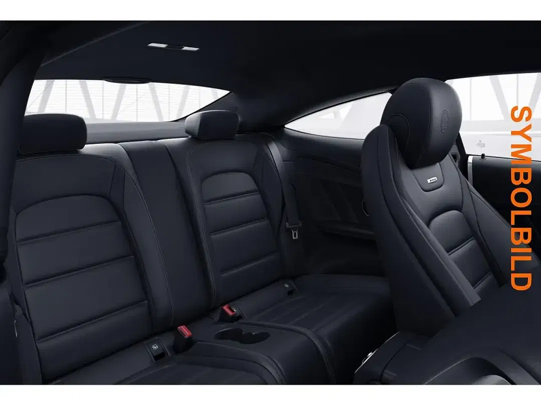 Mercedes-Benz C 63 AMG - Thumbnail 9