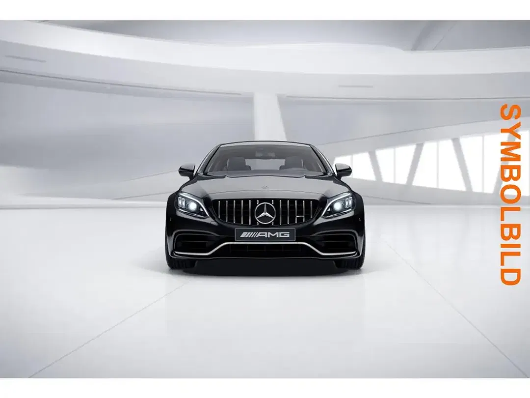 Mercedes-Benz C 63 AMG - Thumbnail 6