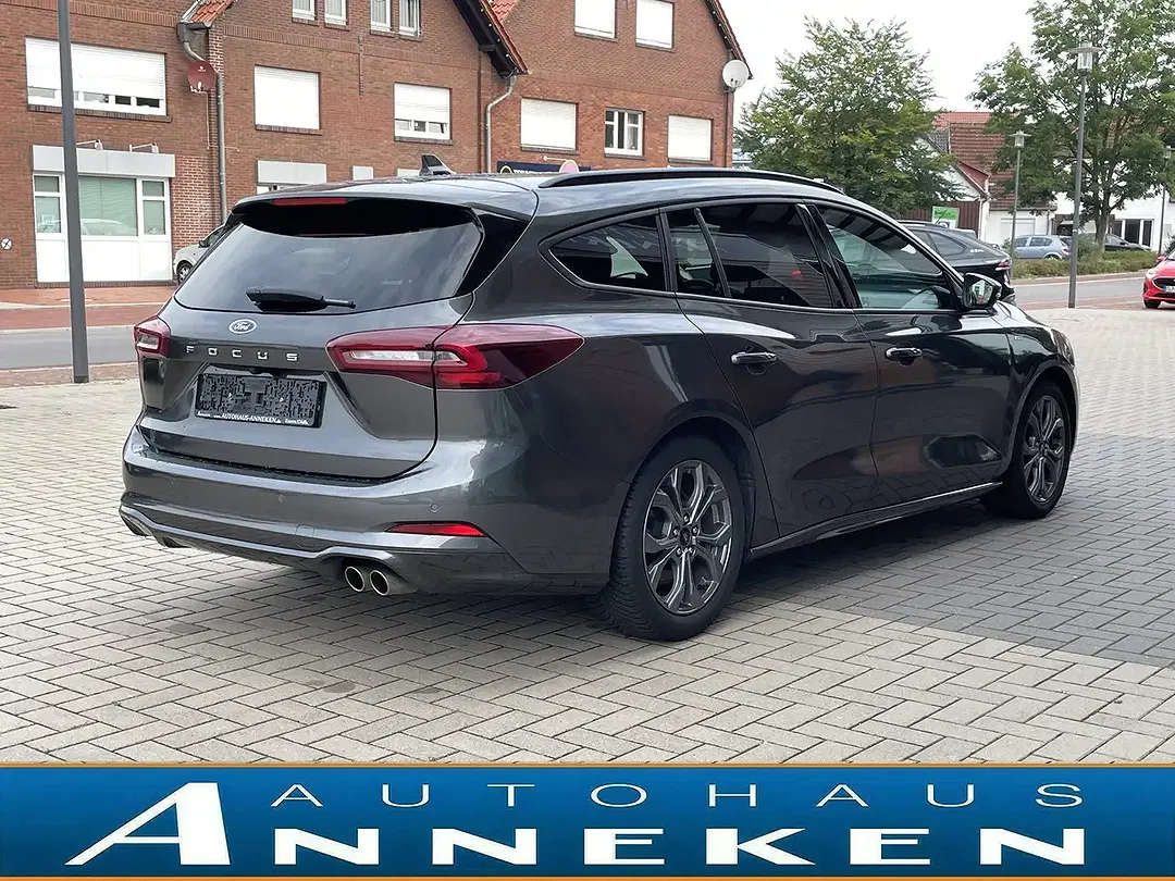 Ford Focus MHEV AUT ST-Line - Thumbnail 3