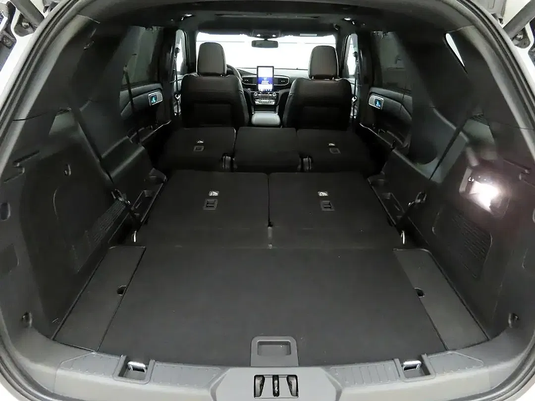 Ford Explorer 3.0 PHEV 4x4 ST-Line - Thumbnail 10