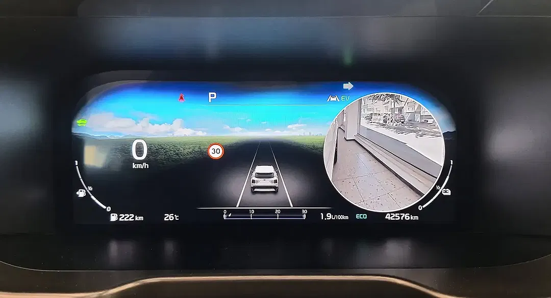Kia Sorento PHEV Hybrid 4WD AWD - Thumbnail 12