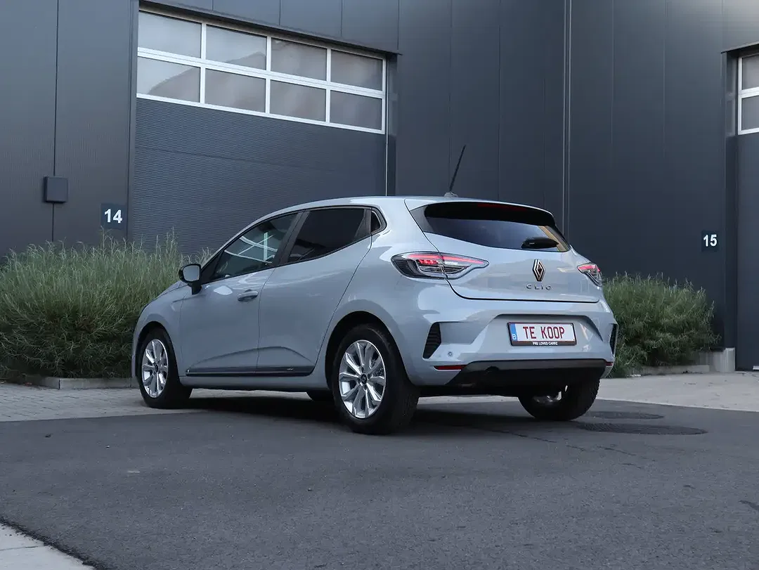 Renault Clio TCe - Thumbnail 11