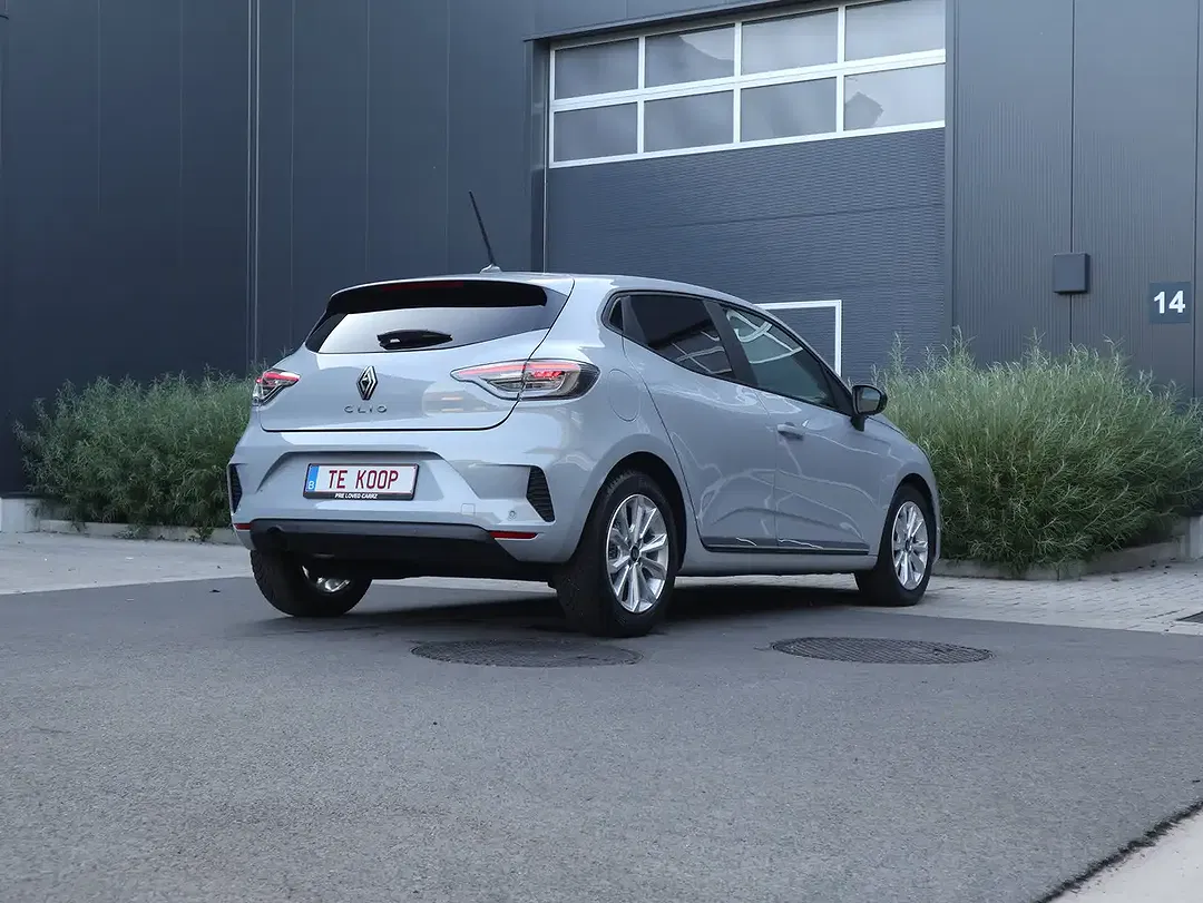 Renault Clio TCe - Thumbnail 9