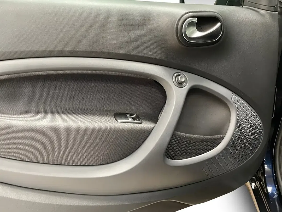 smart forTwo - Thumbnail 15